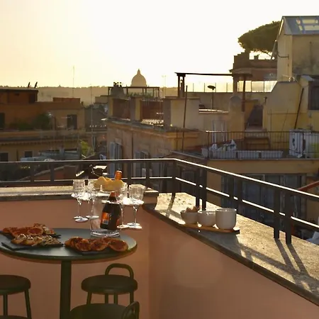 Spanish Steps - Luma - Terraces & View